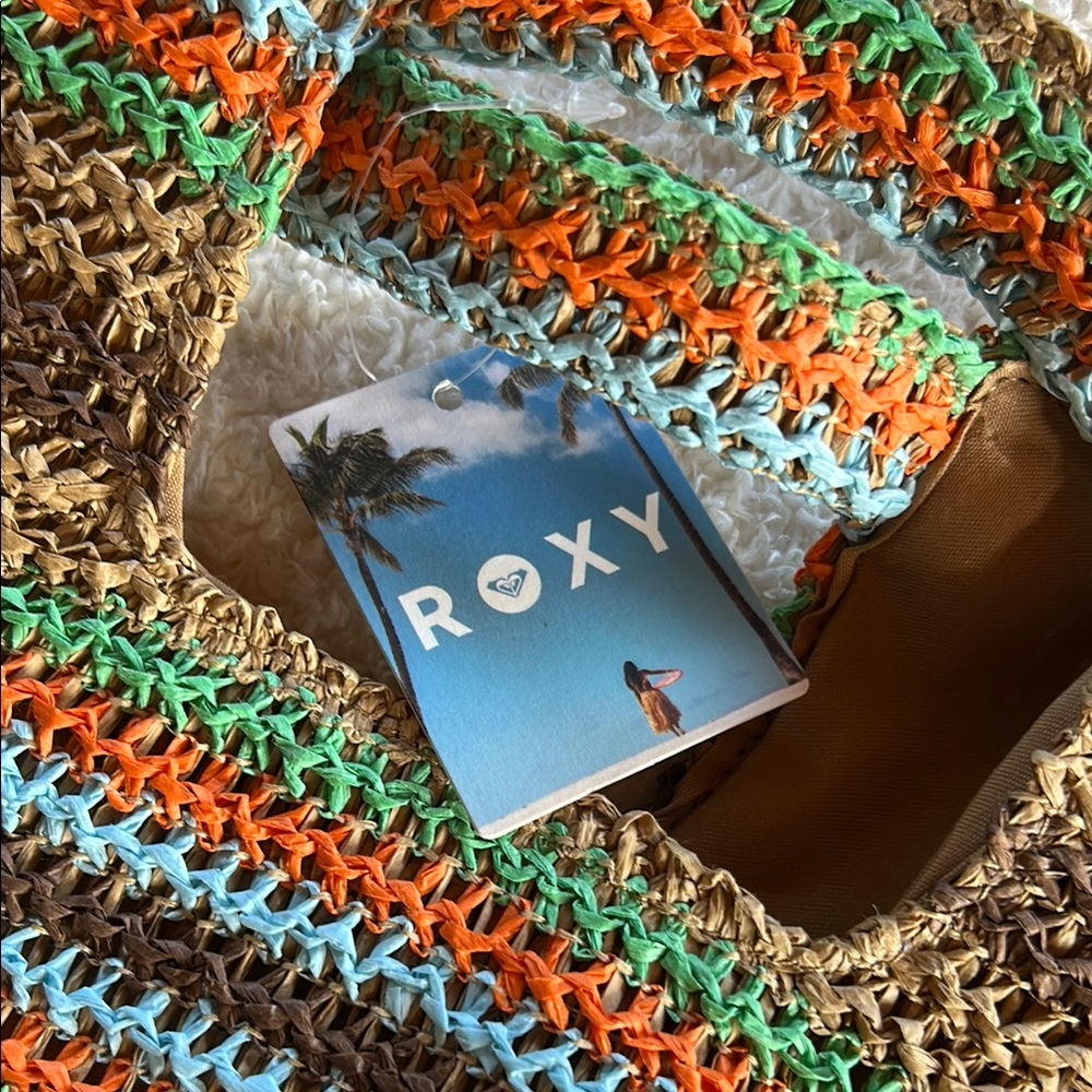 Roxy Multicolor Knit Tote Bag - Picture 2 of 9